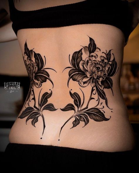 Flower Ink Art, Chrysanthemum Back Tattoo, Flowers Tattoo Back, Flower Back Tattoos, Big Flower Tattoos, Japanese Chrysanthemum Tattoo, Medium Size Tattoo, Dark Flower Tattoo, Back Flower Tattoo