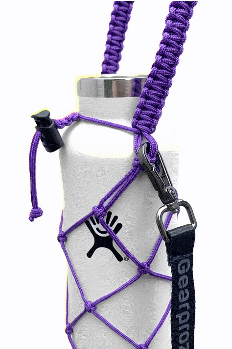 A stylish way to carry your 24 oz narrow mouth Hydro Flask. The HydroNet (shown in purple) is a patented design, only from Gearproz USA. Protects and holds your bottle without covering up its color (or decals). More color choices available on our websit Water Bottle Paracord, Swell Water Bottle, Paracord Handle, Pola Macrame, Drukarka 3d, Paracord Projects, 자수 디자인, Macrame Ideas, Hydro Flask