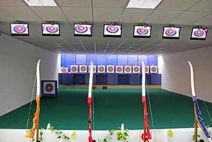 Archery Range Indoor, Archery Field, Adventure Dates, Indoor Archery Range, Diy Archery Target, Field Archery, Diy Archery, Archery Training, Archery Sport