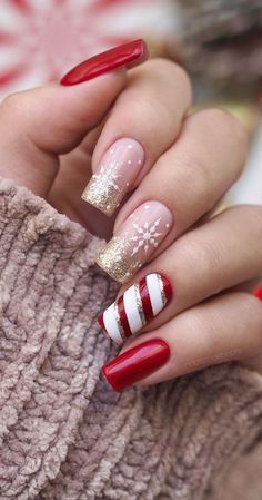 32. Candy Cane + Ombre Glitter Tip Nails Hearing Christmas songs in supermarkets & shopping centres really does signal the start of the festive... Winter Gel Nails, Xmas Nail Designs, Glitter Tip Nails, Holiday Nails Christmas, Candy Cane Nails, Christmas Gel, December Nails, Red Christmas Nails, Winter Nails Acrylic