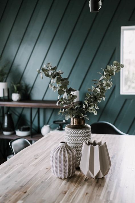 beautiful white washed table with vases and greenery Quarry House, Minimalist Decorating, Baby Room Boy, Dining Room Accent Wall, Wall Layout, Room Accent Wall, Dining Room Remodel, Open Dining Room, Accent Wall Ideas