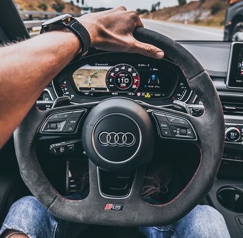 Steering Wheel Aesthetic, Audi Steering Wheel, Wheel Aesthetic, Allroad Audi, Rs6 Audi, Alpha Romeo, Audi Car, Audi Rs5, Audi Rs3