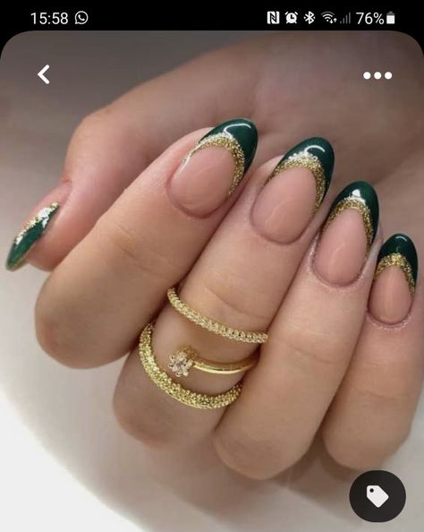 Gold Tip Nails, Marvel Nails, French Almond, Emerald Nails, Dark Green Nails, Gold Nail Designs, Autumn Nail, Green Nail Designs, Nagel Tips