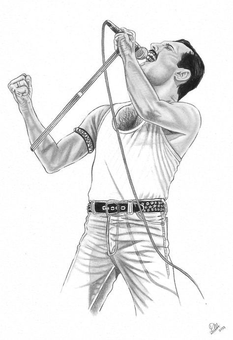 Freddy Mercury Drawings, Freddie Mercury Drawing, Mercury Tattoo, Freddy Mercury, Crown Tattoo, Sketchbook Pages, Freddie Mercury, Pyrography, Rock And Roll