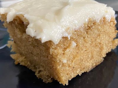 The Pastry Chef's Baking: Brown Butter Texas Sheet Cake White Sheet Cakes, Butter Cake Bars, Peanut Butter Sheet Cake, Vanilla Sheet Cakes, Brown Butter Frosting, Butterscotch Cake, Texas Sheet, Texas Sheet Cake, Butter Cake Recipe