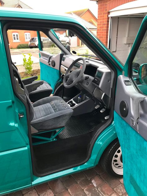 Vw Transporter Interior Ideas, Volkswagen T3 Interior, Vw T4 Tuning, Vw T6 Lwb Camper, Vw T3 Tuning, Vw T4 Transporter, Volkswagen Transporter T4, T4 Camper, Vw Caravelle