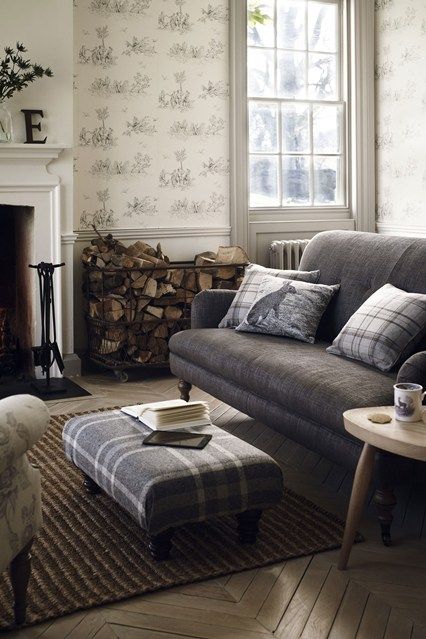 Modern Home Decor Ideas ~ Modern Country - Living Room Design Ideas & Pictures - Decorating Ideas (houseandgarden.co.uk) Modern Country Living Room, Country Living Room Design, Modern Country Living, Interior Design Per La Casa, Simple Furniture, Country Living Room, Design Del Prodotto, Sofa Living, Modern Country