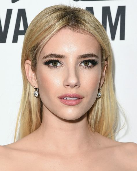 Emma Roberts' Red Slippers Totally Channeled 'The Wizard Of Oz' — PHOTOS Emma Roberts Makeup, Celeb Makeup, Emma Roberts Style, Emma Rose, Red Slippers, Total Beauty, Pink Lipstick, Emma Roberts, Beauty Inspiration