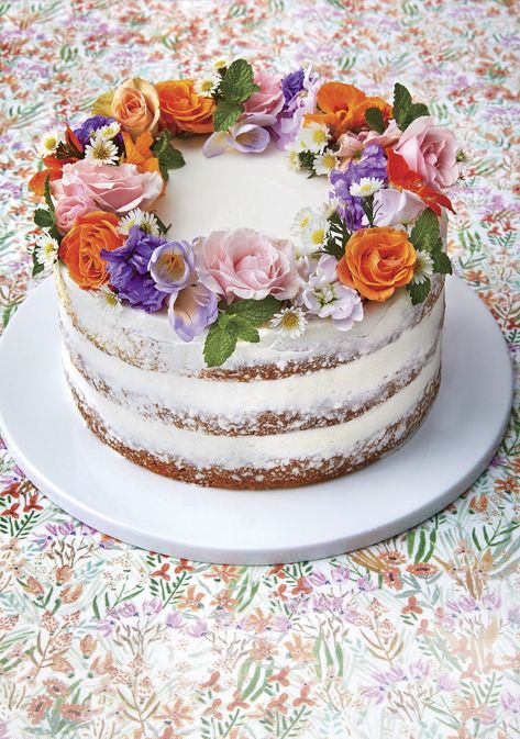 Lemon Cake Recipes That Require a Second Slice Naked Cake With Flowers, Strawberry Lemonade Cake, Lime Pound Cake, Coconut Pound Cakes, Boxed Cake Mixes Recipes, Cake With Flowers, Hummingbird Cake, Lemon Cake Mixes