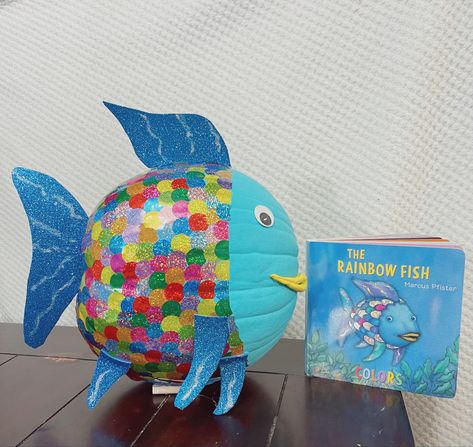 Rainbow Fish Pumpkin, Fish Pumpkin, Cute Painted Pumpkin Ideas, The Rainbow Fish, Painted Pumpkin, Rainbow Fish, Holiday Halloween, Pumpkin Ideas, Pumpkin Decorating