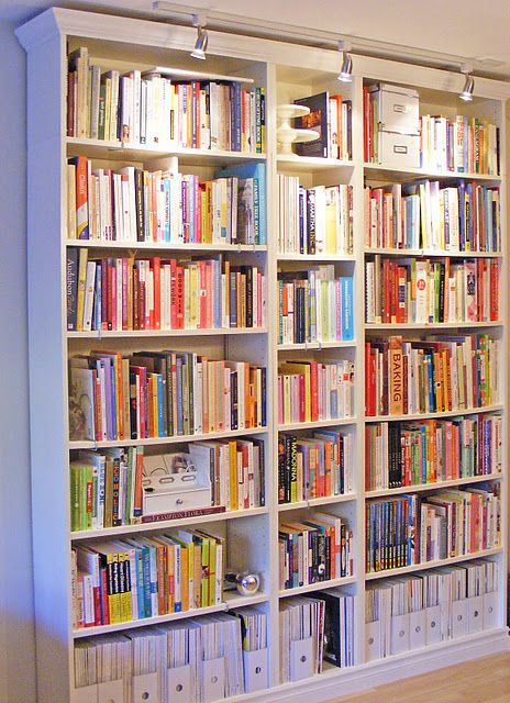 87 Exceptionally Inspiring Track Lighting Ideas to Pursue Billy Bookshelves, Billy Ikea, Ikea Bookcase, Bookcase Lighting, Lots Of Books, Ikea Bookshelves, Ikea Billy Bookcase, Ikea Billy, Billy Bookcase