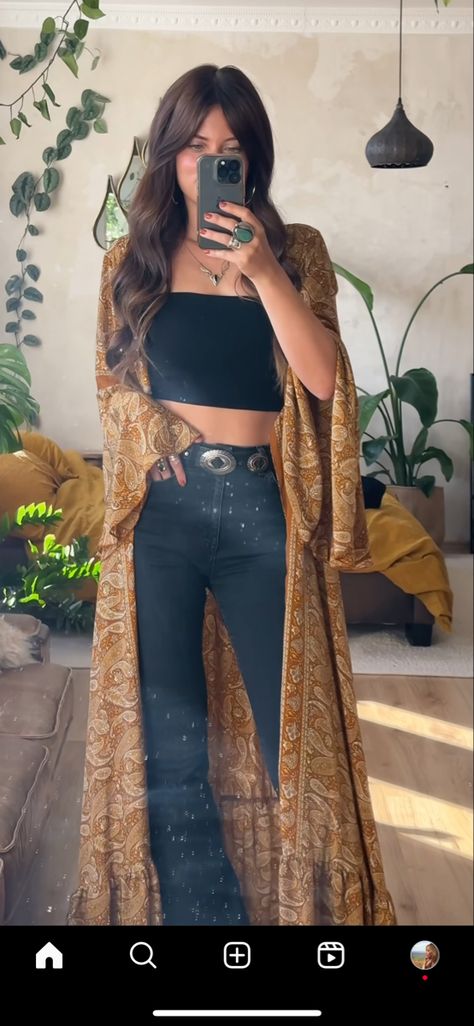 Look Boho Chic, Estilo Indie, Western Wear Outfits, Western Style Outfits, Estilo Hippie, Boho Style Outfits, Hippie Outfits, Country Outfits, Western Outfits