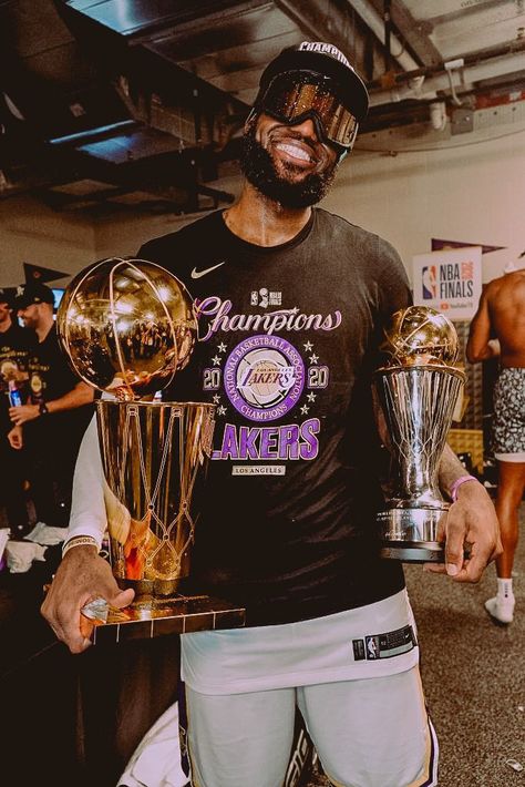 Lebron James Aesthetic, Lebron James Pictures, Nba Aesthetic, Lakers Wallpaper, Lebron James Wallpapers, Nba Lebron James, King Lebron James, Lebron James Lakers, King Lebron