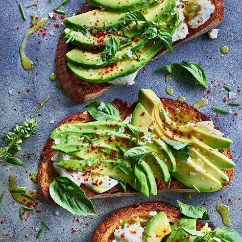 Avocado Toast with Burrata Recipe | EatingWell Breakfast Avocado Recipes, Food Avocado, Breakfast Avocado, Toast Avocado, High Fiber Breakfast, Mozzarella Sandwich, Avocado Recipe, Healthy Videos, Avocado Toast Recipe