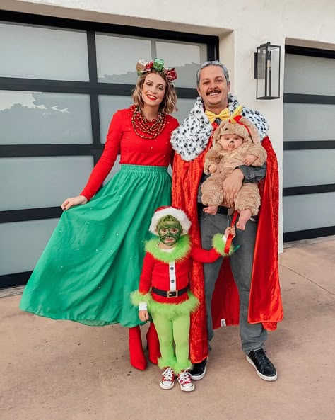 Camilla Thurman on Instagram: “HAPPY HALLOWEEN 🎃 👻 🕸 from The Grinch, Max the reindeer dog, Martha May, and the Mayor of Whoville 🎄 🎁  http://liketk.it/2Golj #liketkit…” Grinchmas Costume Ideas, Mayor Of Whoville Costume Diy, The Grinch Costume Ideas, Whoville Halloween Costume, Family Grinch Halloween Costumes, Martha May Costume Diy, Trunk Or Treat Grinch Theme, Grinch Family Costume Ideas, The Grinch Halloween Costume Family