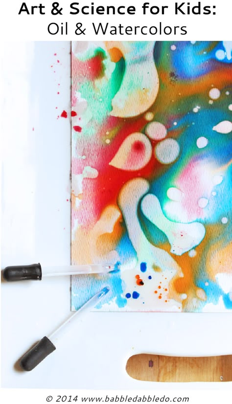 Easy art projects for kids: Experiment with oil and watercolors. Babble Dabble Do, Adaptive Art, Kids Watercolor, Easy Art Projects, Art Science, Homeschool Art, Crafty Kids, Family Night, Camping Art