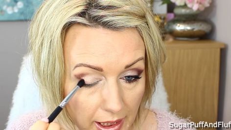 Makeup For 50 Year Old, Eyeshadow Placement, Ballroom Makeup, Hooded Eyes Tutorial, Hooded Lids, Eyeshadow Techniques, Eyeshadow For Hooded Eyes, Best Foundation Makeup, Hooded Eye Makeup Tutorial