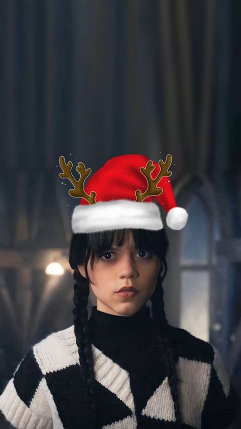 Symbiotes Marvel, Emma Myers, The Addams Family, 29th Birthday, Wednesday Addams, Jenna Ortega, My Girl, Wallpapers, Queen