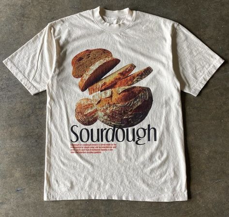 Shirt Outfit Ideas, Bread Food, Graphic Tee Outfits, Cool Graphic Tees, Graphic Tee Shirt, Top Vintage, Tee Outfit, Trending Today, Crew Neck Top