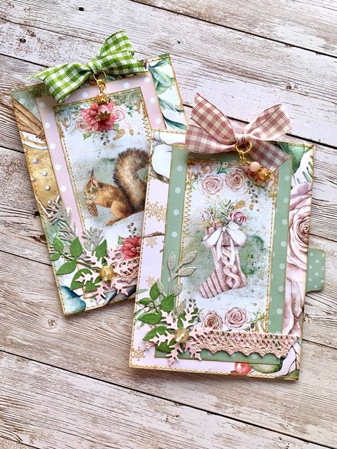 Christmas Embellishments Scrapbooking, Christmas Card Embellishments, Tags For Journals, Taperlogy Ideas, Christmas Tags Handmade Vintage Style, Christmas Atc Cards, Christmas Card Scrapbooking, Homemade Gift Cards, Handmade Tags Ideas