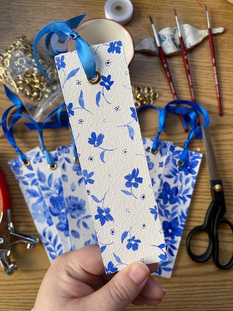 ThisArtMama - Etsy Blue Book Mark, Bookmark Painting, Bookmarks Quotes, Handmade Bookmarks Diy, I Love To Read, Handmade Bookmarks, Creative Bookmarks, Ultramarine Blue, Watercolor Paintings For Beginners