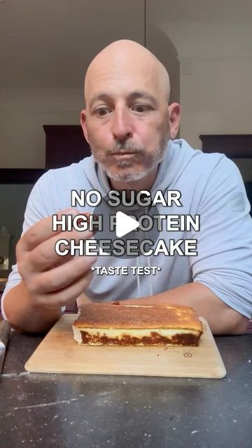 Harley Pasternak MSc, Hon Kin, ACSM, CSEP on Instagram: "What if I was to tell you, you can have dessert for breakfast? That’s right. I came up with this recipe by mistake. I was trying to do one of those cool TikTok, meringue breads, and did it all in the wrong order, and ended up with a batter that was completely flat, decided to still bake it, and ended up with the most delicious cheesecake that gets almost all of its calories from protein. This thing is delicious! It’s not as creamy as a traditional cheesecake, has a firmer texture, but it is the most amazing way to start your day, or have a healthy snack between meals. You can flavor it however you like. I love to make a little bit of homemade jam and spread it on. Ingredients: 1 cup low fat cottage cheese 1 cup water 1 cup eg Harley Pasternak, Traditional Cheesecake, Brown Sugar Chicken, Dessert For Breakfast, Keto Baking, Banana Cheesecake, Cottage Cheese Recipes, Homemade Jam, Diet Foods