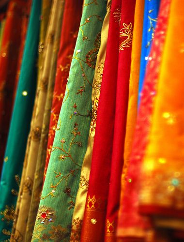 Sari Vintage Sari Fabric, Bollywood Party, Bohemian Aesthetic, Sari Fabric, Wedding Fabric, Material Girl, World Of Color, Homestuck, Color Inspiration