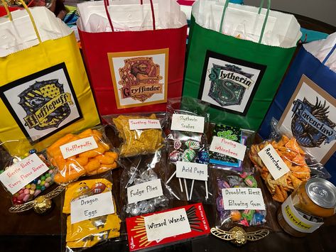 Harry Potter Gift Bags Party Ideas, Harry Potter Gift Bag Ideas, Harry Potter Birthday Goody Bags, Harry Potter Party Bag Ideas, Harry Potter Treat Bags, Harry Potter Goody Bag Ideas, Harry Potter Birthday Party Favors, Harry Potter Party Bags, Harry Potter Goodie Bags