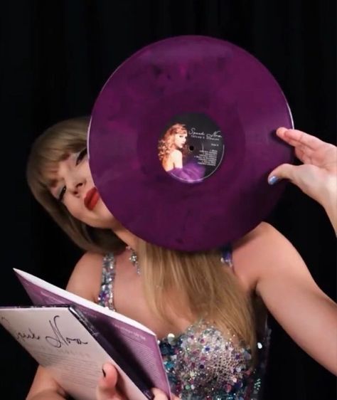 Inicio / X Speak Now Tv, Taylor Swfit, Aesthetic Era, Taylor Swift Speak Now, Taylor Swift Fearless, Estilo Taylor Swift, Alien Stage, Speak Now, Taylor Swift Album