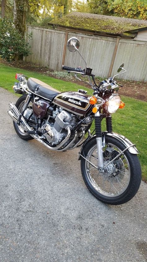 Honda Motorbikes, Vintage Honda Motorcycles, Suzuki Cafe Racer, Honda 750, Kawasaki Bikes, Motos Honda, Enduro Motorcycle, Japanese Motorcycle, Honda Bikes