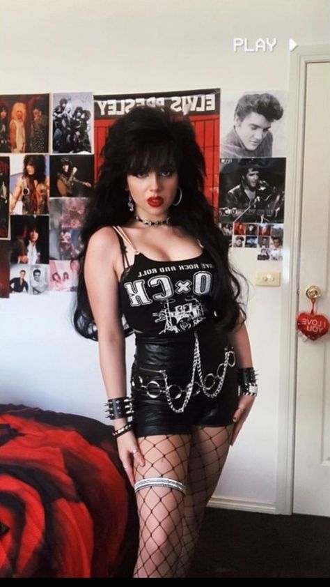 80s Rock Groupies, Comfortable Punk Outfits, 80s Fashion For Women 1980s Outfits Punk, 80s Rock Star Outfit Women, 80s Rock Hair Women, 80s Metal Fashion Women, Glam Rock Outfits For Women, 80s Glam Fashion, 80s Rock Fashion Women