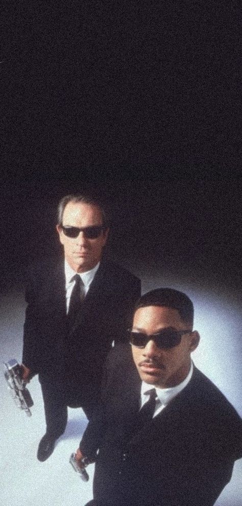 Aesthetic Movie Shots Wallpaper, Men In Black Wallpaper Movie, Celebrity Asthetic Picture, Iconic Pictures Aesthetic, Sound Of Metal Wallpaper, Men In Black Aesthetic Movie, Iconic Photos Aesthetic, The Thinker Wallpaper, Django Wallpaper