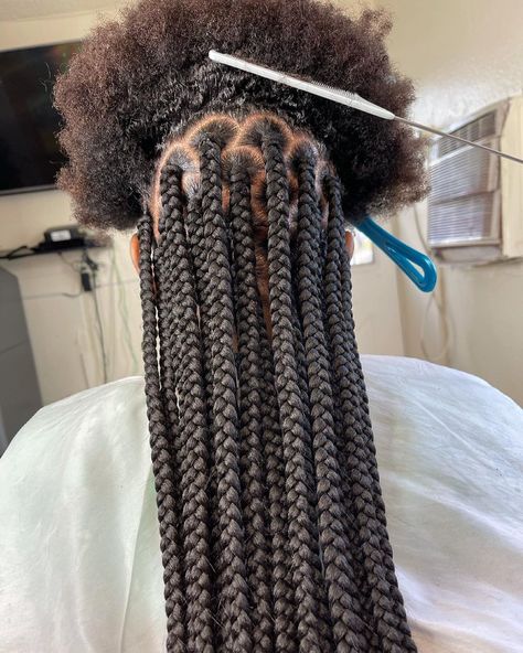 Oval Progression Parting Braids, Oval Parting Braids, Circle Parts Box Braids, Pinch Braids, Individual Braids, Kid Hair, Protective Hair, Small Braids, Protective Hairstyles Braids