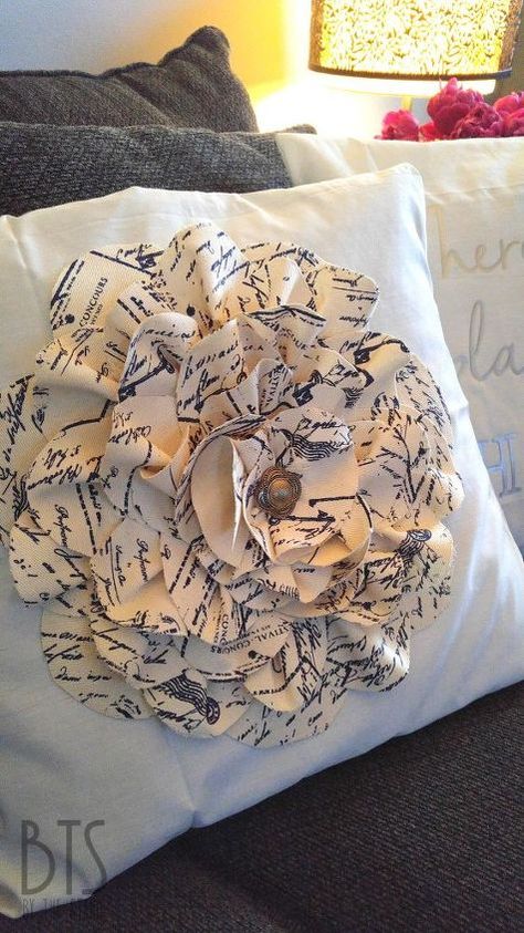 DIY Flower Fabric Pillow | Hometalk Diy Flower Fabric, Plain Pillow, Flower Fabric Pattern, Flower Lamp Shade, Fabric Flower Bouquet, Creative Pillows, Making Fabric Flowers, Fabric Flower Tutorial, Pillow Tutorial