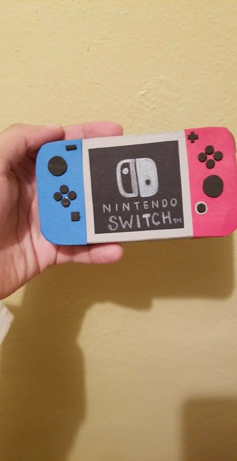 Caja de regalo con diseño de Nintendo Switch para novios Diy Crafts For Boyfriend, Boyfriend Crafts, Nintendo Switch, Nintendo, Electronic Products, Pins, Quick Saves