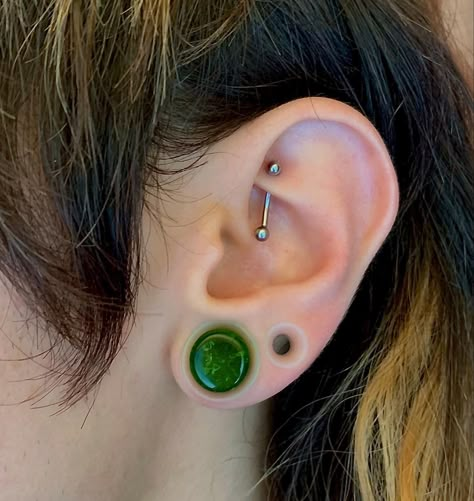 00 Stretched Ears, Ear Gauge, Tiny Gauges, Small Ear Gauges Aesthetic, 0g Stretched Ears Aesthetic, 0g Stretched Ears, 2g Stretched Ears, Small Gages Ears, 00g Stretched Ears