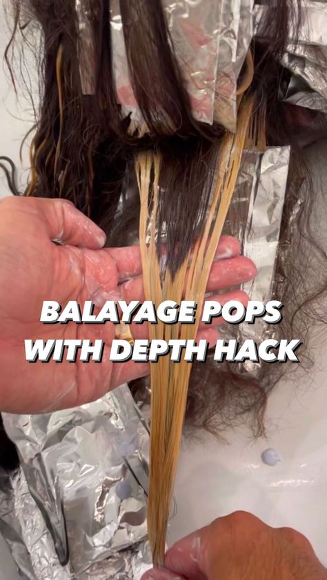 Color Techniques Hair, How To Do Balayage Hair At Home, How To Section Hair For Balayage, Balayage Pattern Technique, Diy Balyage Long Hair, Balayage Application Technique, Diy Reverse Balayage At Home, Balayage Hair How To, How To Do Balayage