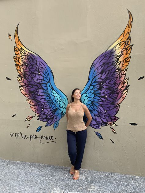 Angel Wings Wall Art Diy, Wings Mural Street Art, Wings Painting On Wall, Wings Wall Painting, Angel Wing Wall Art, Angel Wings Painting, Angel Wings Wall Art, Angel Wings Art, Selfie Wall