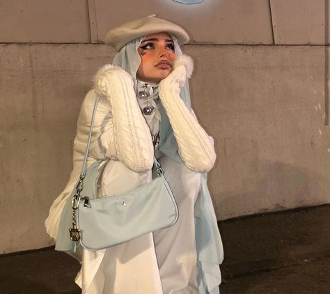 Hijabi Outfits Aesthetic, Hijabi Cosplay, Hijab Cosplay, Aesthetic Hijabi Outfits, Cute Hijabi Outfits, Aesthetic Hijabi, Hijabi Styles, Aesthetic Hijab, Street Style Outfits Casual