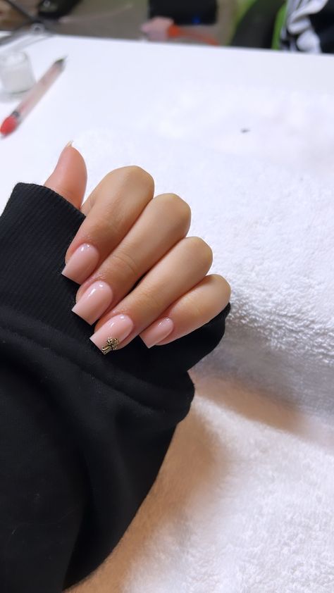 Simple Classy Nails Square, Short Square Acrylic Nails With Charms, Basic Nails With Charms, Nail Inspo No Charms, Short Acrylic Nails Charms, Plain Nails With Charms, Basic Nails With Gems, Plain Nails With Gems, Basic Nails Square