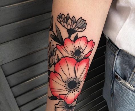 Mojito Tattoo, Traditional Tattoo Man, Traditional Tattoo Woman, Flower Tattoo Meanings, Poppies Tattoo, Traditional Tattoo Design, E Tattoo, Flower Tattoo Designs, Neo Traditional