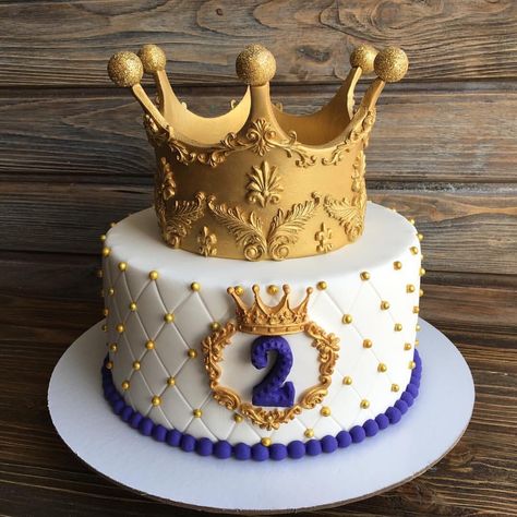 Royal Prince Birthday Theme, Prince Birthday Theme, Royal Birthday Party, Prince Cake, Baby Boy Birthday Cake, Blue Birthday Cakes, Prince Birthday Party, Prince Birthday, Smash Cake Boy