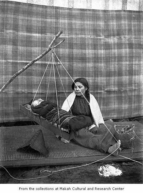 Mary Butler with her infant Lyda in a traditional cradle, probably on Makah Indian Reservation - Makah Cultural Collection (CMP) - University of Washington Digital Collections American Indian History, Indian Reservation, American Photo, Native American Photos, Olympic Peninsula, Native American Peoples, Native American Heritage, The First Americans, Indigenous People