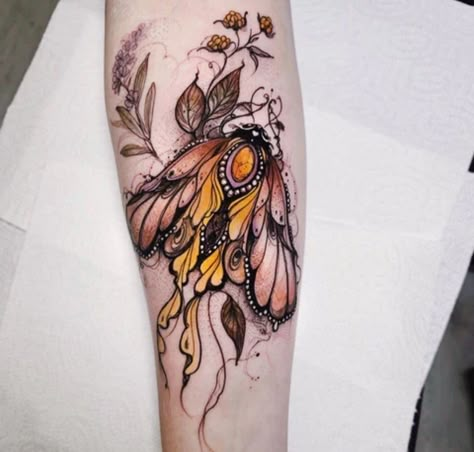 Yellow Ink Tattoos, Elf Vibes, Yellow Moth, Tattoo Papillon, Insect Tattoos, Insect Tattoo, Bug Tattoo, Mushroom Tattoos, Diamond Tattoos