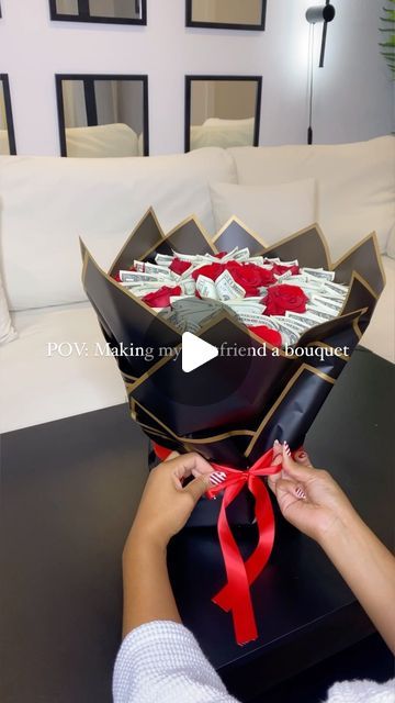 G E O R G I A on Instagram: "Gifting our bestfriend a bouquet but make it Bougie. My two friends and I are enjoying gift giving. This year our friend was unsure what she wanted so we decided to make it a Money Bouquet 💰💐😍 What do you think?! Items used: Floral wrapping paper linked in Bio Wet Foam from Michaels Bamboo sticks Scotch Tape Ribbon Dozen Roses Money: I used $400 in 20s and $26 in singles • • • #flowers #roses #moneybouquet #flowerbouquet" Money Bouquet With Roses, Money Rose Bouquet, Money Origami Tutorial, Money Lei Diy, Wrapping Money, Wet Foam, Paper Projects Diy, Money Rose, Graduation Bouquet