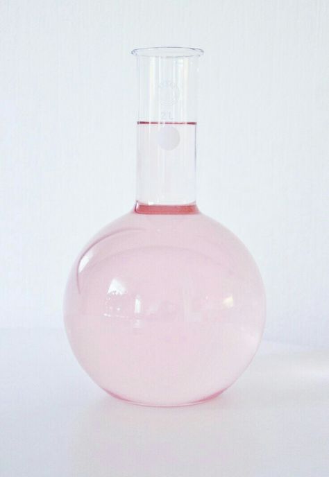 princess bubblegum (adventure time) Aesthetic Apothecary, Pink Apothecary, Flask Aesthetic, Bonnibel Bubblegum, Coral Pantone, Blue Photography, Yennefer Of Vengerberg, Princess Bubblegum, Unique Vases