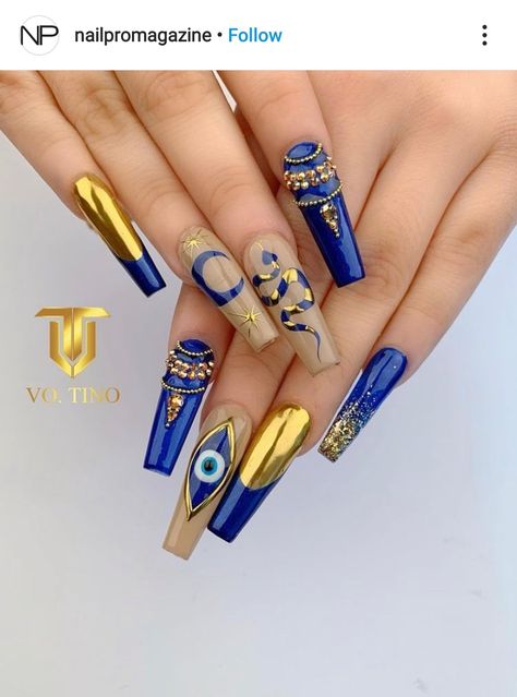 Egyptian Nails, Palm Nails, Acrylic Coffin Nails, New Years Eve Outfit, Evil Eye Nails, Witchy Nails, Sculptured Nails, Eve Outfit, Line Work