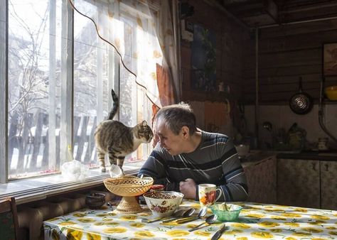 Photographer Alexey Vasiliev Shows The Daily Life Of Russia's Coldest Region Everyday Life Photography, F 35, Shoot Film, Modern Photography, Life Pictures, Photo Story, Documentary Photography, Life Photo, People Photography