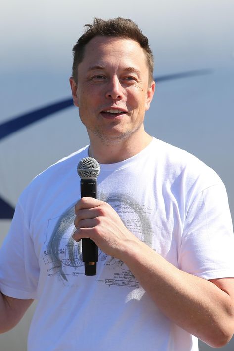 Elon Musk Photo, Elon Musk Photo 2023, Elon Musk Photo 2024, Elon Musk Selfie Photo 2024, Elon Musk Fake Video Call, Elon Musk Recent Photos, Elon Musk Car, Elon Mask, Elon Musk Update For Yahoo