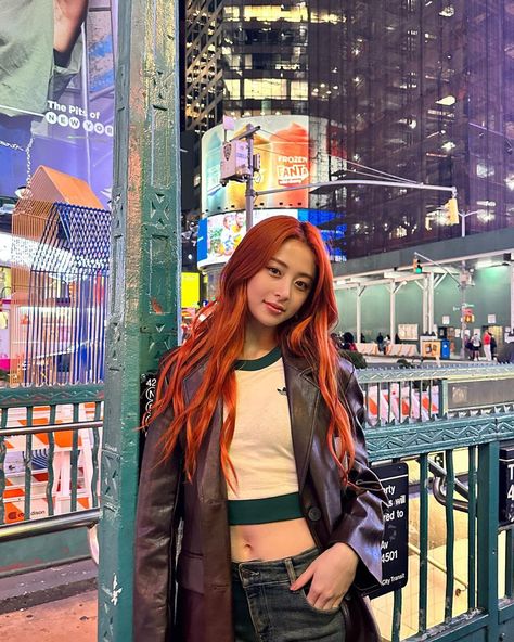 Yunjin Kim, October 27, Pre Debut, Orange Hair, Ginger Hair, K Idols, Instagram Update, Role Models, South Korean Girls